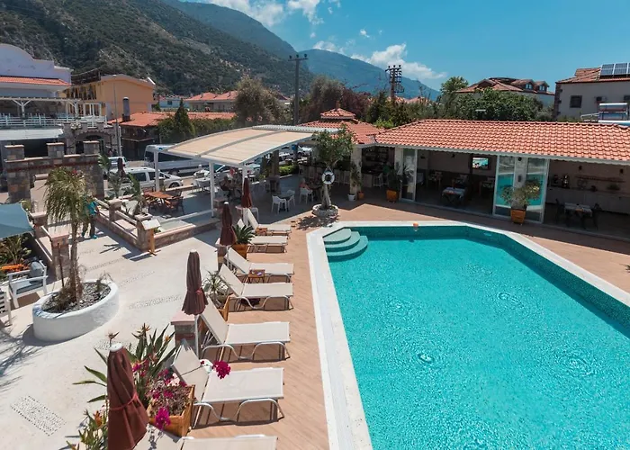 Bronze Bed & Breakfast 3*