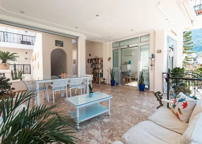 Bed & Breakfast Bronze