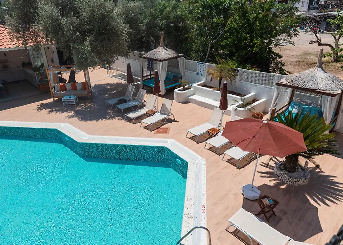 Bed & Breakfast Bronze 3*