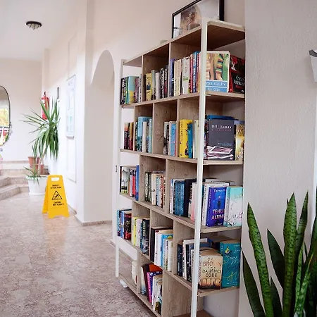 Bronze Nocleg ze śniadaniem 3*