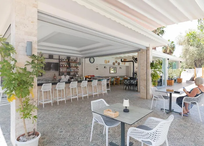 Bronze Bed & Breakfast 3*