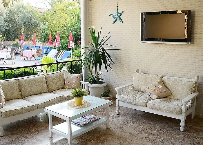 Bronze Bed & Breakfast Oludeniz